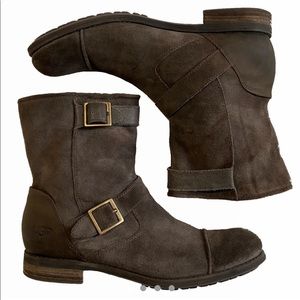Mens Brown UGG Messner Boots (Size 12)